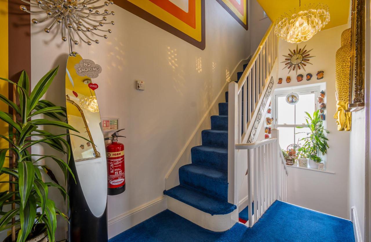 นัมเบอร์ 18 Bed & Breakfast คอนวี ภายนอก รูปภาพ