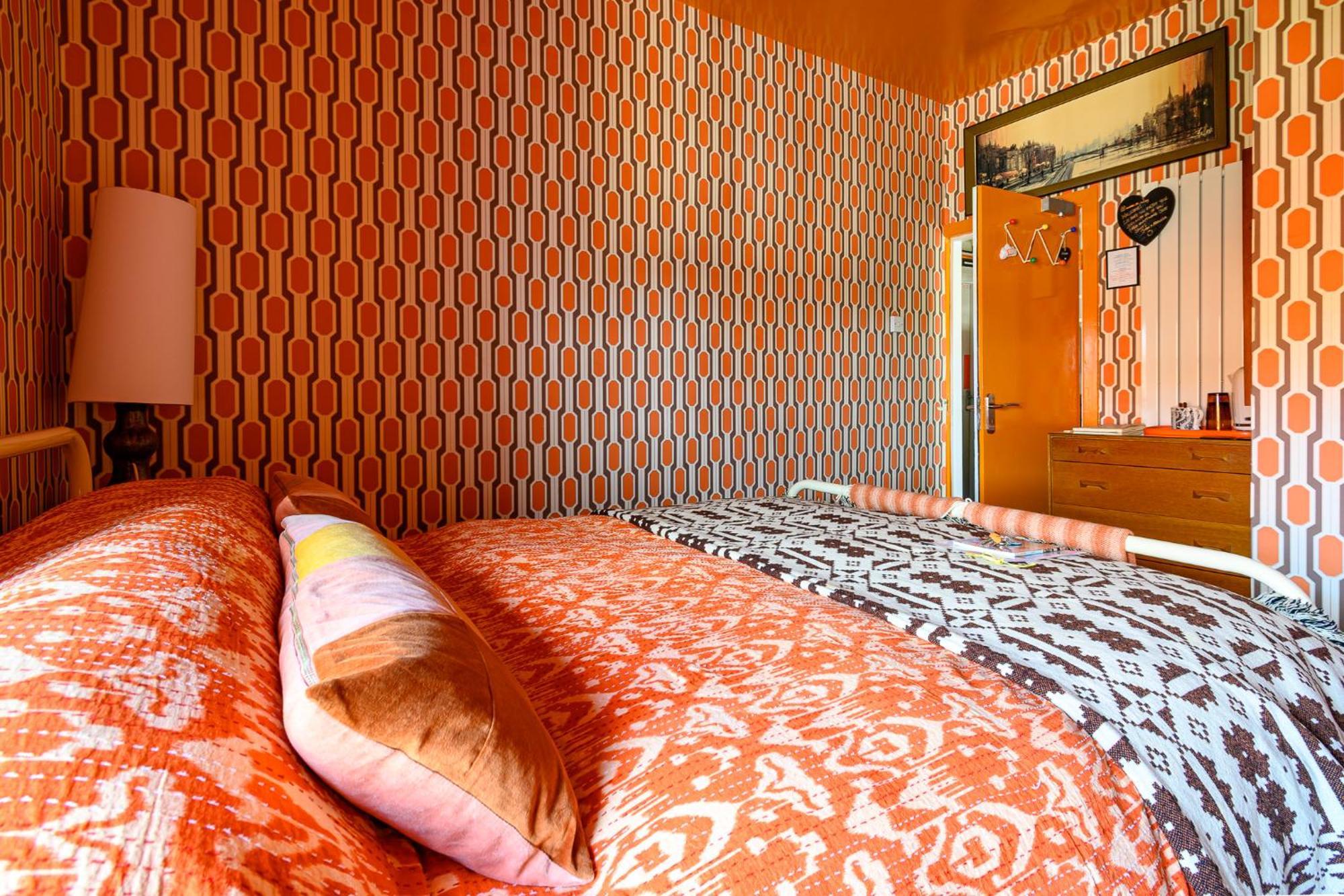 นัมเบอร์ 18 Bed & Breakfast คอนวี ห้อง รูปภาพ